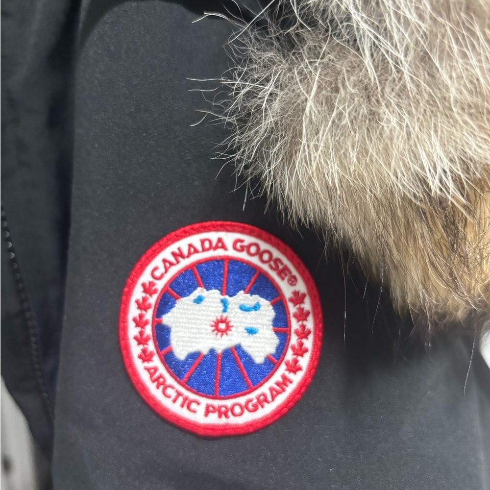 beautiful Canada Goose Trillium Parka